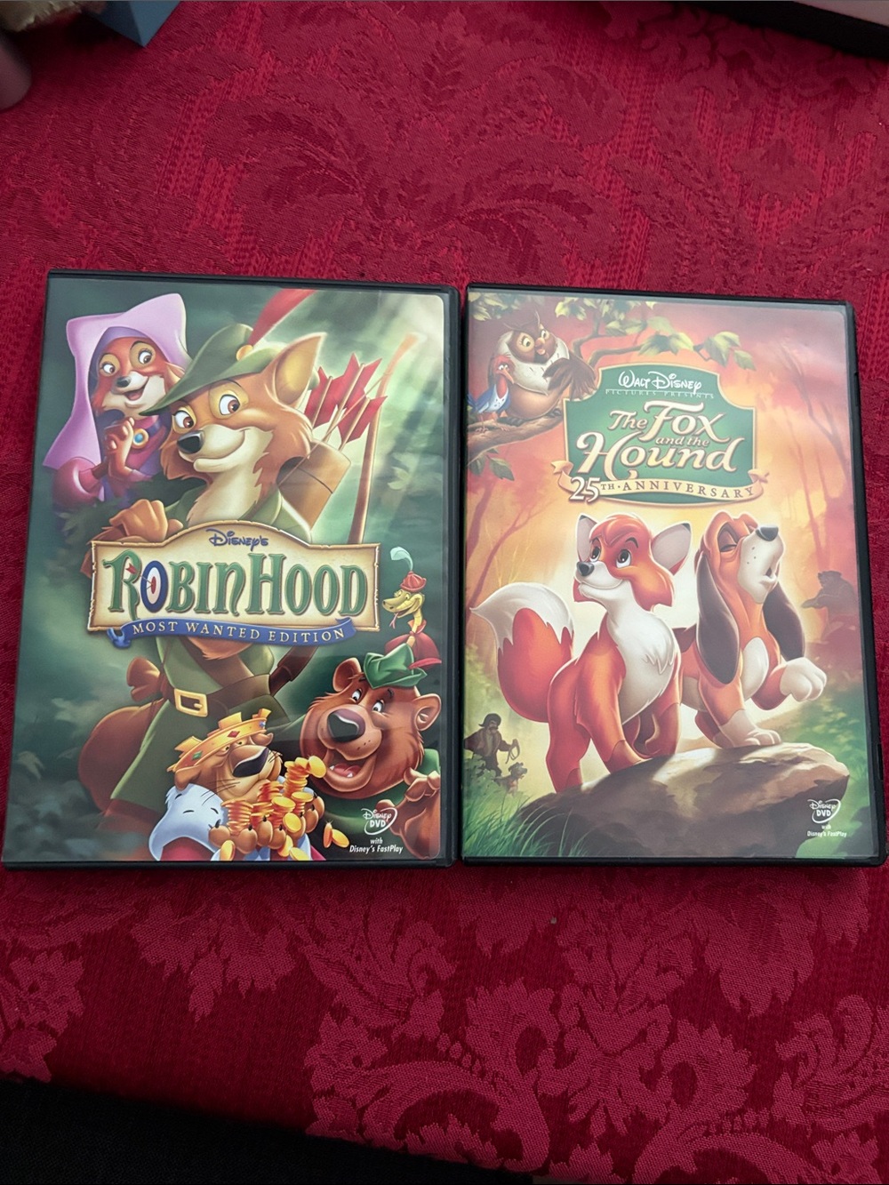 Disney DVD Set - Robin Hood & The Fox and the Hound, Green and Brown Covers